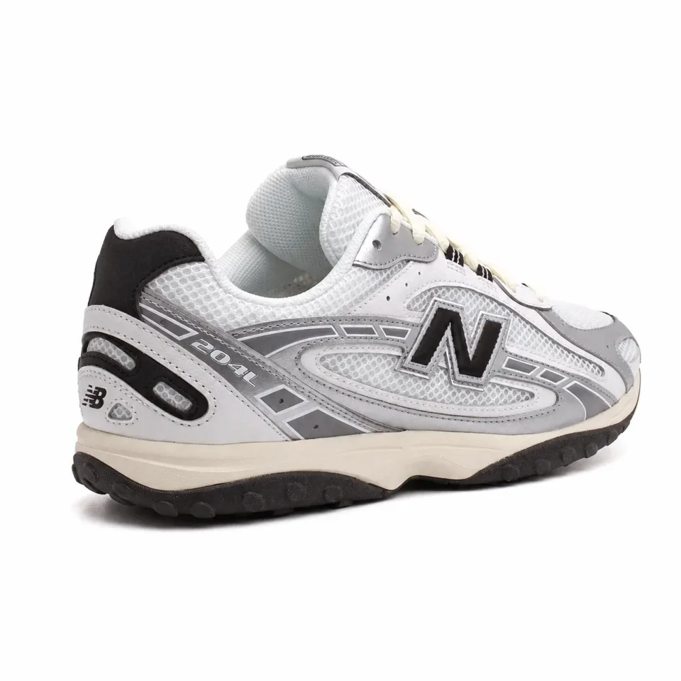 New Balance 204L Silver Metallic Black · Foto 4 de 5