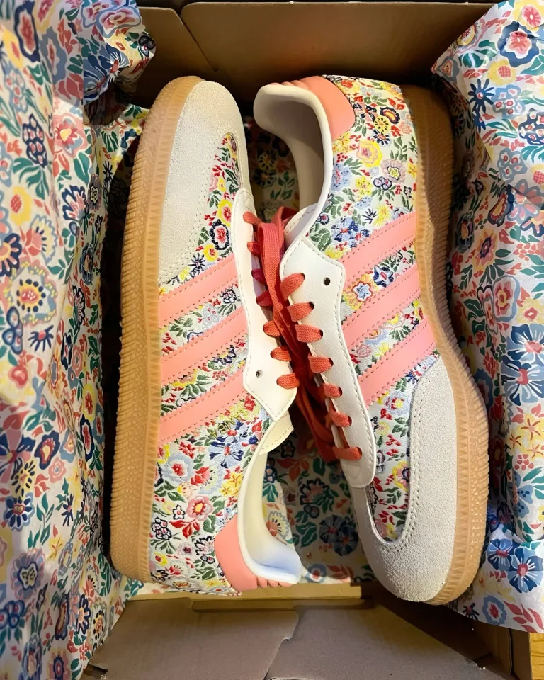 Adidas Samba OG Liberty London Floral Ebroidery · Foto 3 de 5