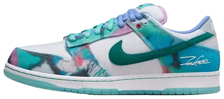 SB Dunk Low “Futura Laboratories Bleached Aqua” · Foto 2 de 4