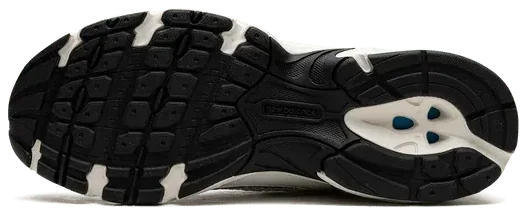 New Balance 530 White Gold Black · Foto 6 de 7