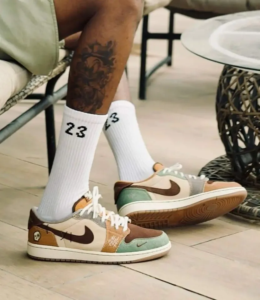 Jordan 1 Low Retro Low OG Zion Williamson Voodoo · Foto 2 de 8