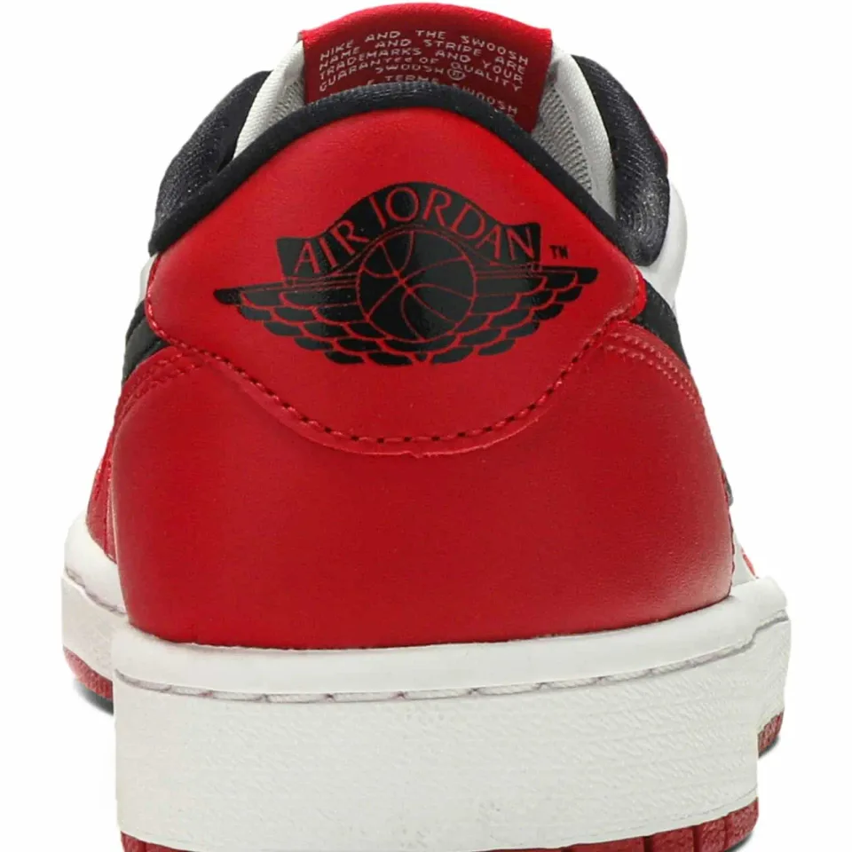 Air Jordan 1 Retro Low OG ‘Chicago’ · Foto 4 de 7