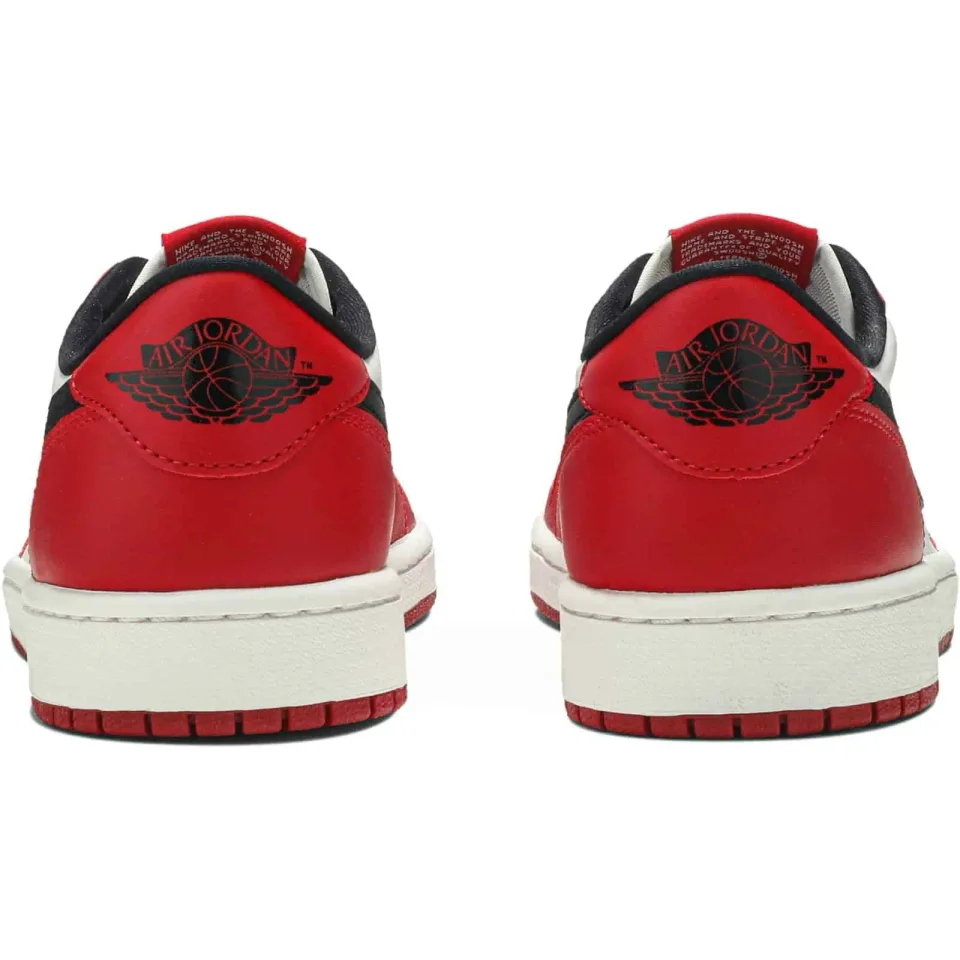 Air Jordan 1 Retro Low OG ‘Chicago’ · Foto 5 de 7