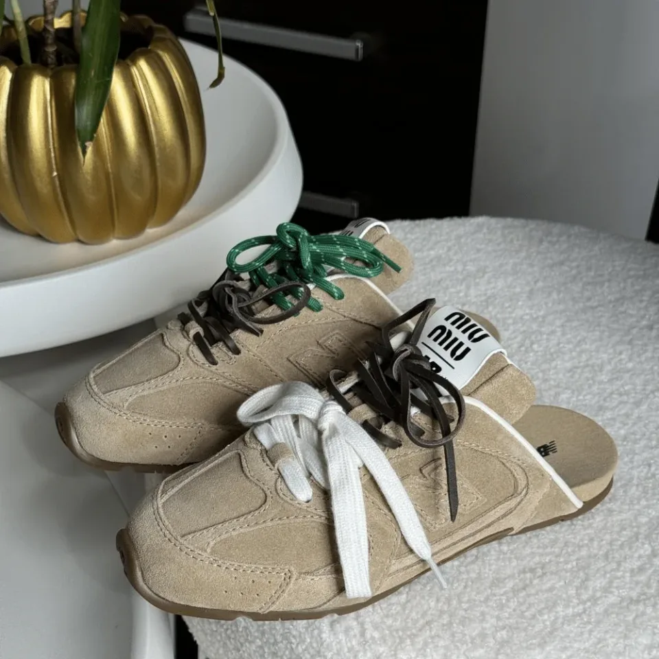 New Balance 530 SL Mule Miu Miu Ecru (Women's) · Foto 2 de 4