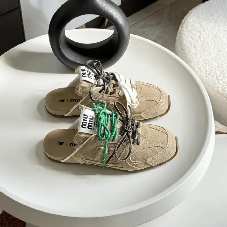 New Balance 530 SL Mule Miu Miu Ecru (Women's) · Foto 4 de 4