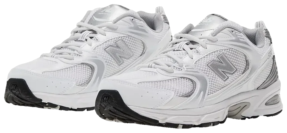 NEW BALANCE 530 · Foto 3 de 5