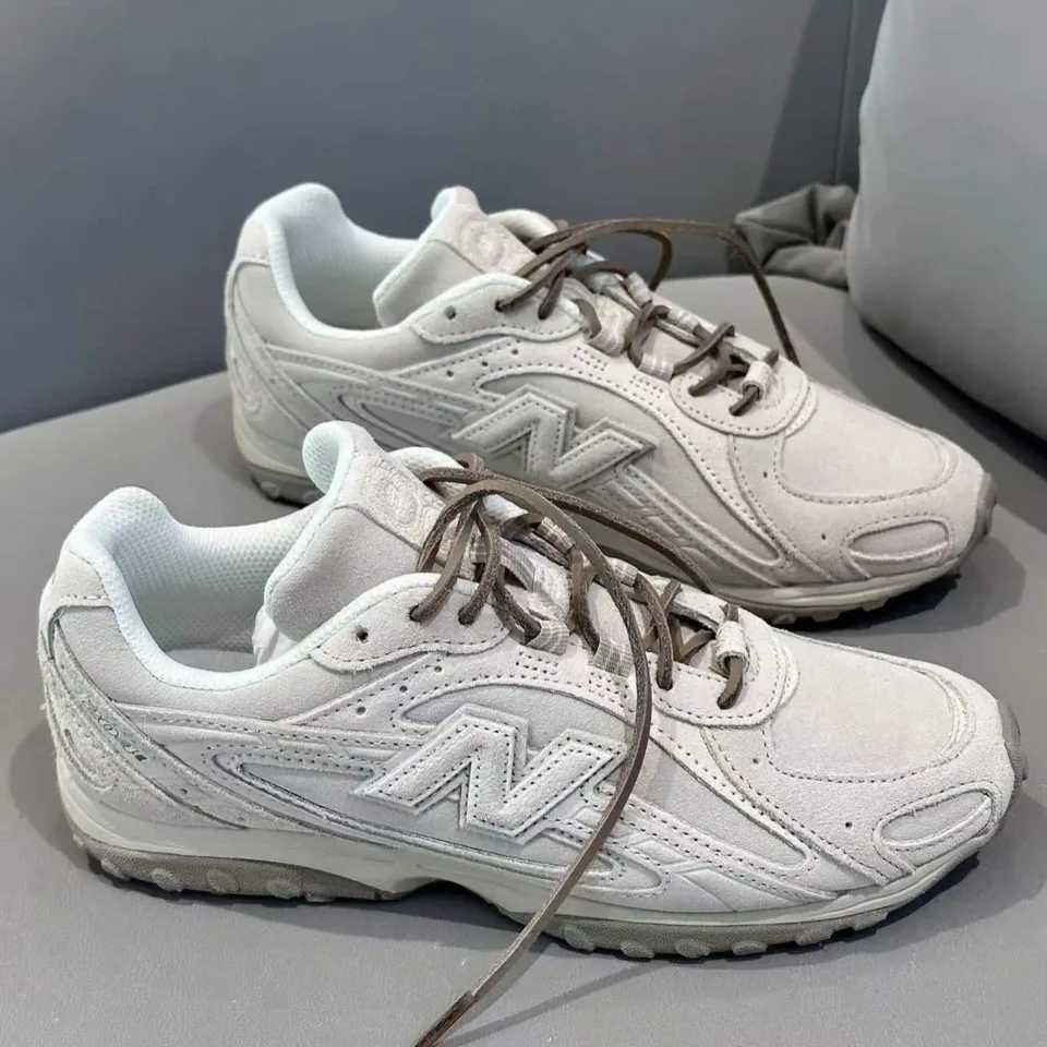 New Balance 204L Timberwolf · Foto 4 de 6