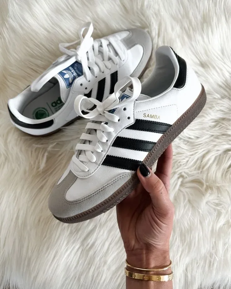 Adidas Samba OG Cloud White Core Black · Foto 3 de 6