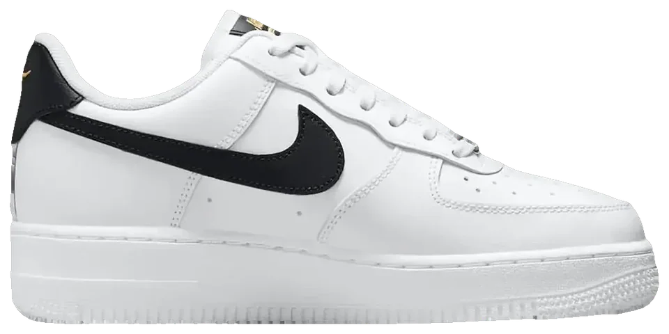 Wmns Nike Air Force 1 ’07 Essential ‘White Black’ · Foto 3 de 7
