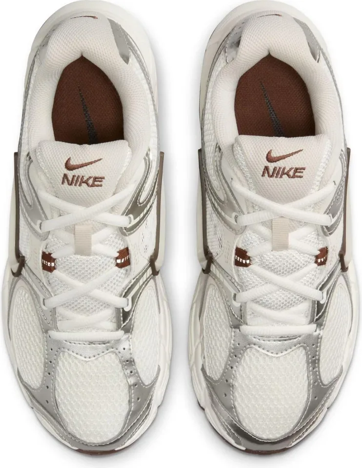 NIKE V5 RNR Zapatillas Mujer · Foto 5 de 7