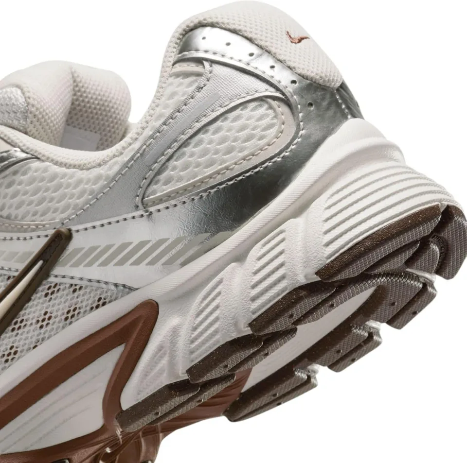 NIKE V5 RNR Zapatillas Mujer · Foto 6 de 7
