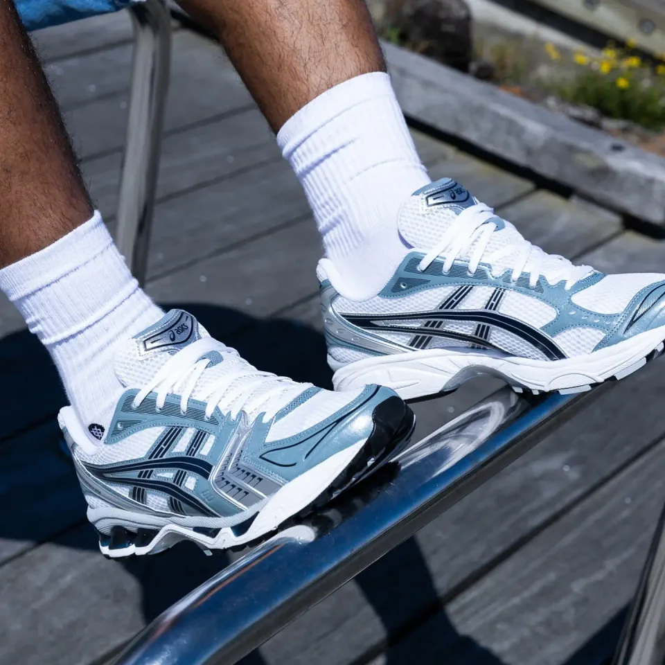 ASICS Gel-Kayano 14 White Fjord Grey · Foto 3 de 3