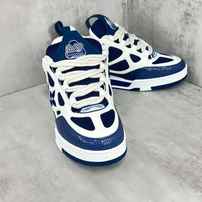 LV Skate Sneaker Marine White · Foto 6 de 8