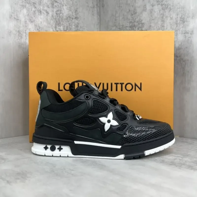 LV Skate Sneaker Black White · Foto 2 de 8