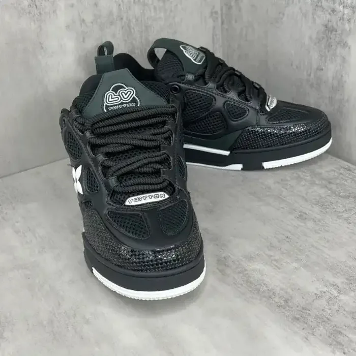 LV Skate Sneaker Black White · Foto 5 de 8