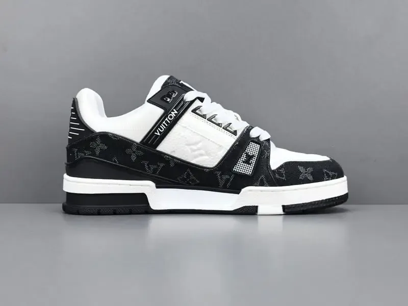 LV Trainer White Black · Foto 3 de 8