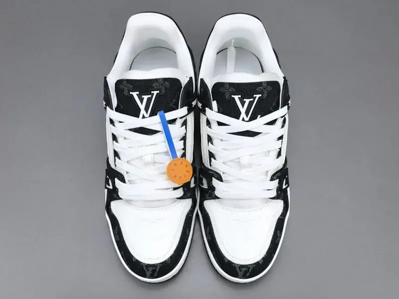 LV Trainer White Black · Foto 8 de 8