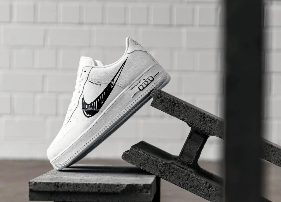 NIKE AIR FORCE 1 LV8 UTILITY · Foto 5 de 5