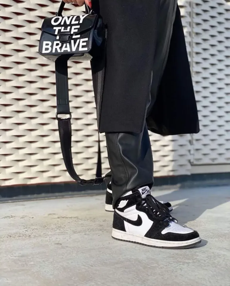 Air Jordan 1 Retro High OG Panda · Foto 6 de 6