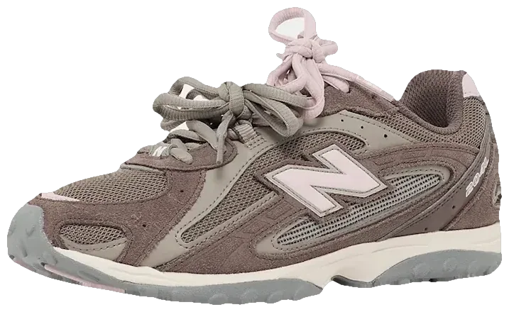 New Balance WMNS 204L Marron Rosa · Foto 3 de 8