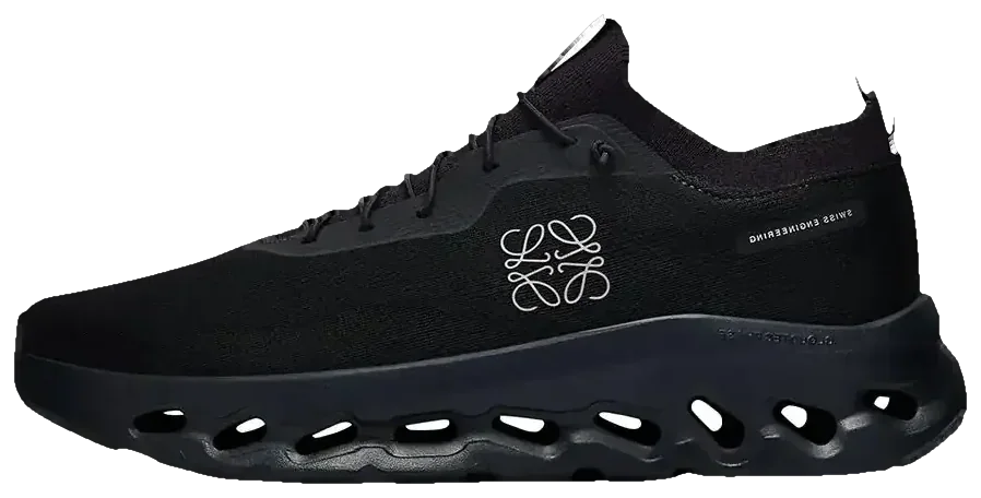 LOEWE x On Running Cloudtilt All Black · Foto 2 de 6