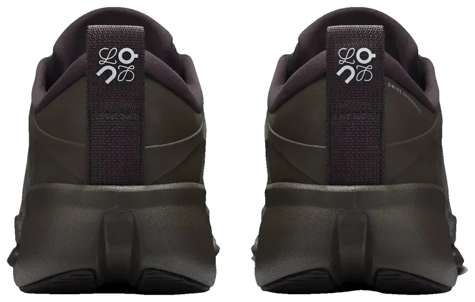 LOEWE x On Running Cloudsolo Triple Black · Foto 3 de 5