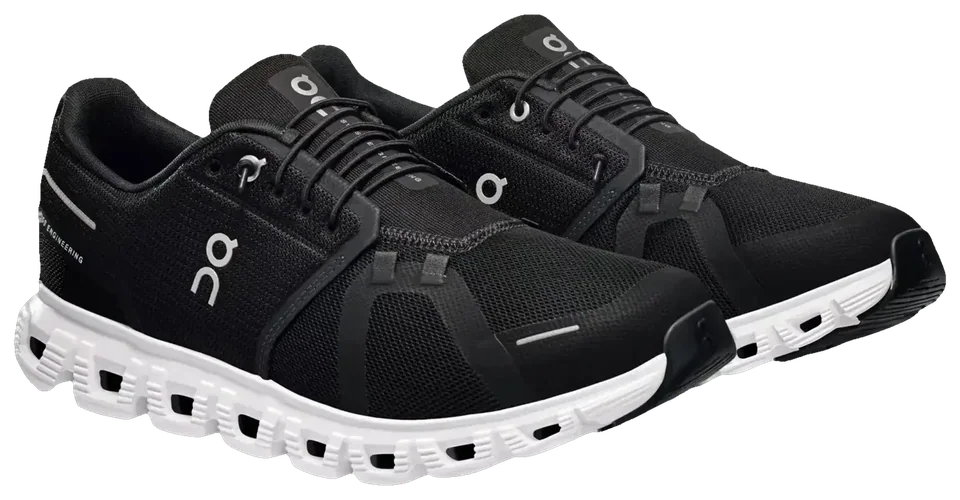 On Running Cloud 6 Black White · Foto 2 de 5