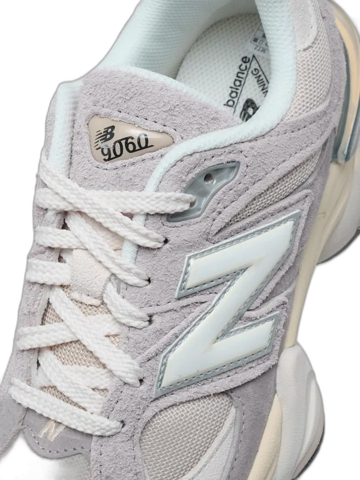 New Balance 9060 Lilac Grey · Foto 3 de 6
