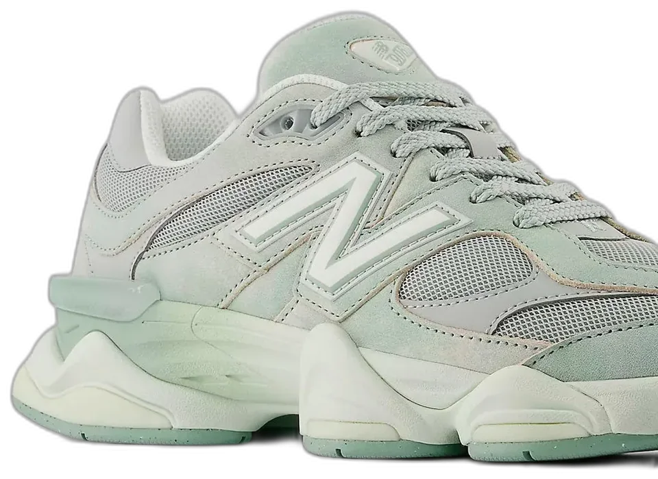 New Balance 9060 Mosaic Green Sea Salt · Foto 3 de 5