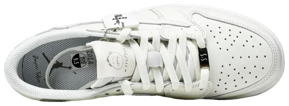 Air Jordan 1 Low OG x Travis Scott White Party · Foto 5 de 15