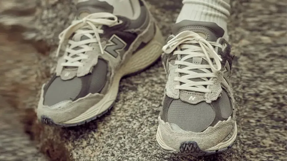 New Balance 2002R Protection Pack Rain Cloud · Foto 5 de 6