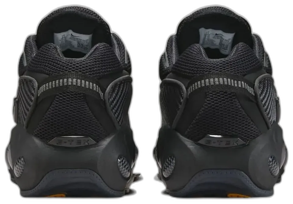 Nike NOCTA Glide Black Iron Grey · Foto 4 de 7