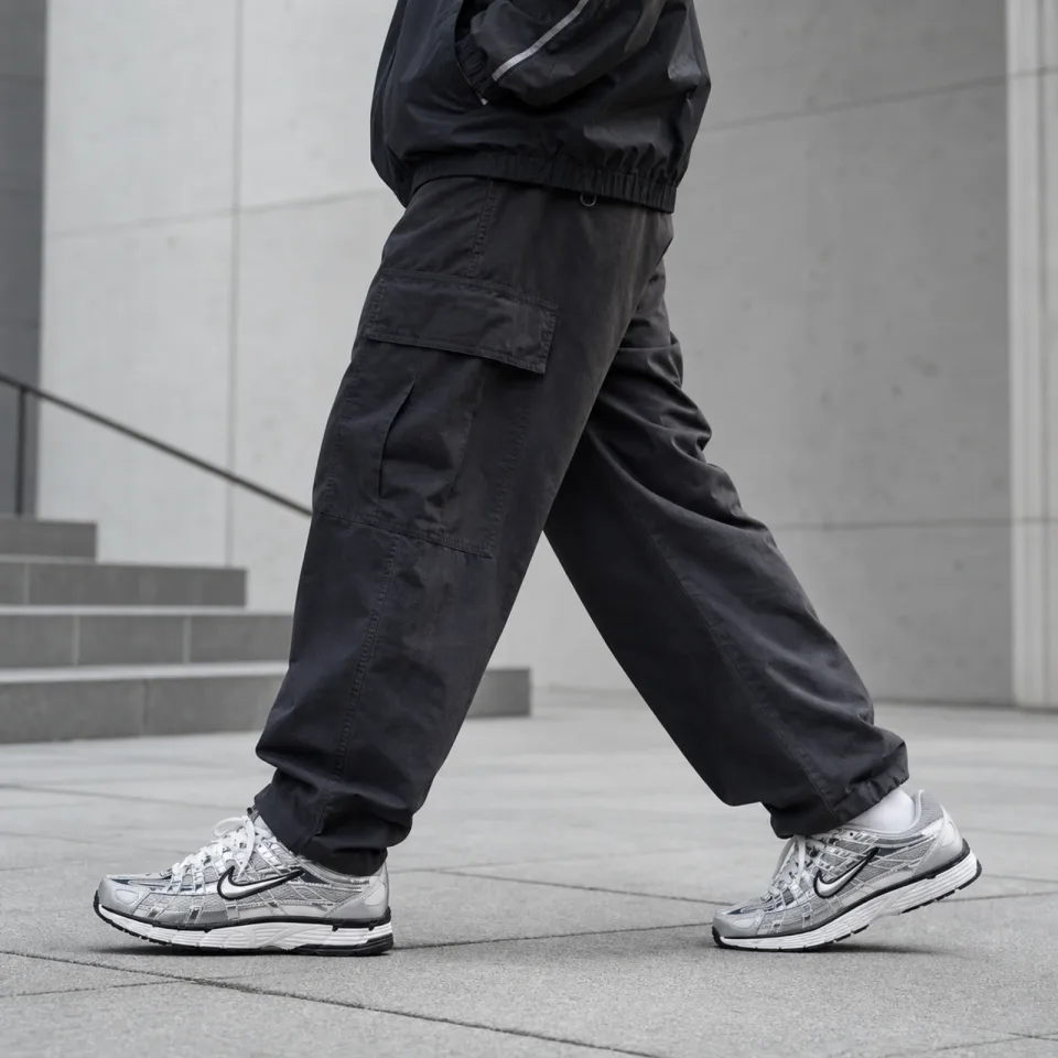 Nike P-6000 Metallic Silver · Foto 2 de 5