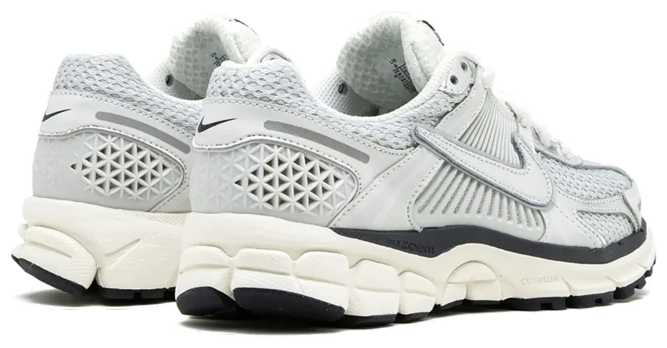 Nike Zoom Vomero 5 Photon Dust · Foto 4 de 4