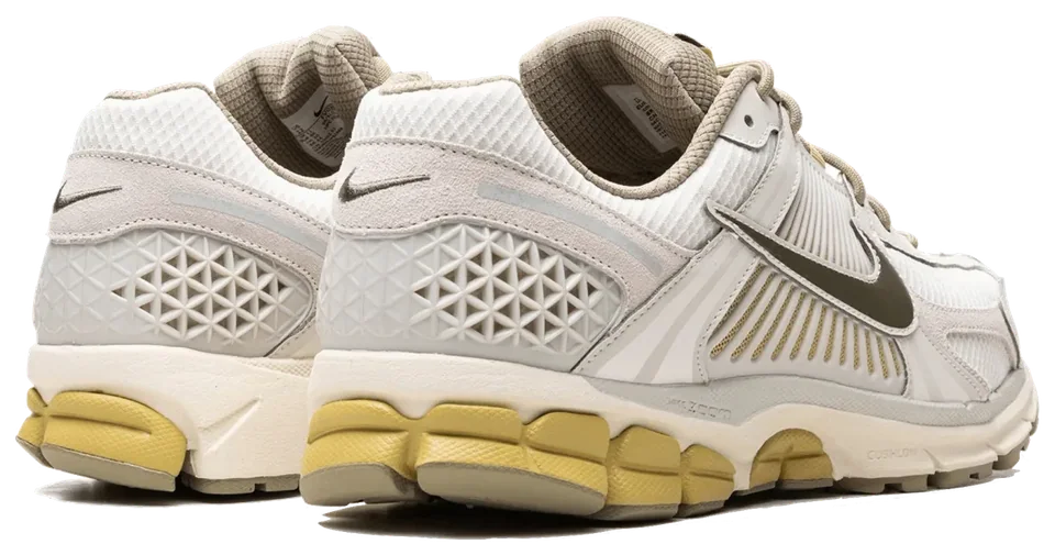 Nike Zoom Vomero 5 Light Bone Medium Olive · Foto 4 de 4