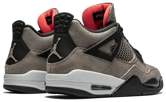 Air Jordan 4 Taupe Haze · Foto 4 de 4