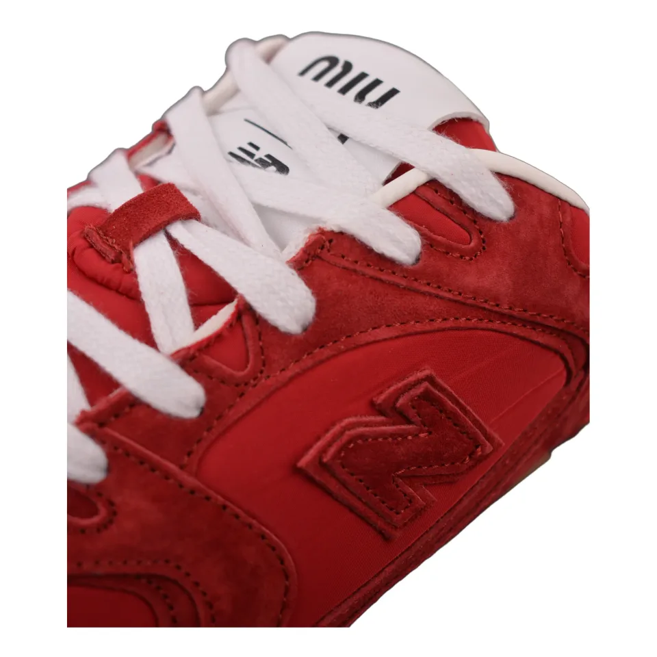 Miu Miu x New Balance 530 SL "Cerise" · Foto 5 de 5