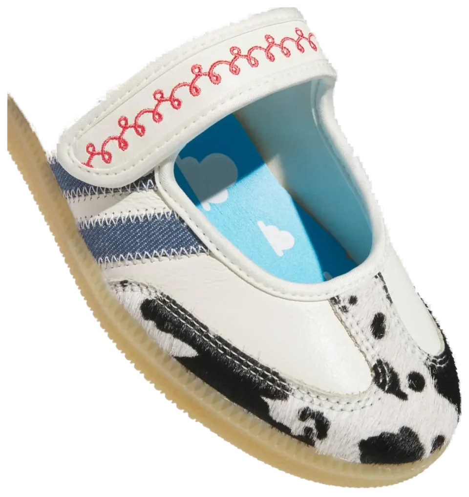 adidas Samba Jane Disney Pixar Toy Story Jessie (Women's) · Foto 5 de 6