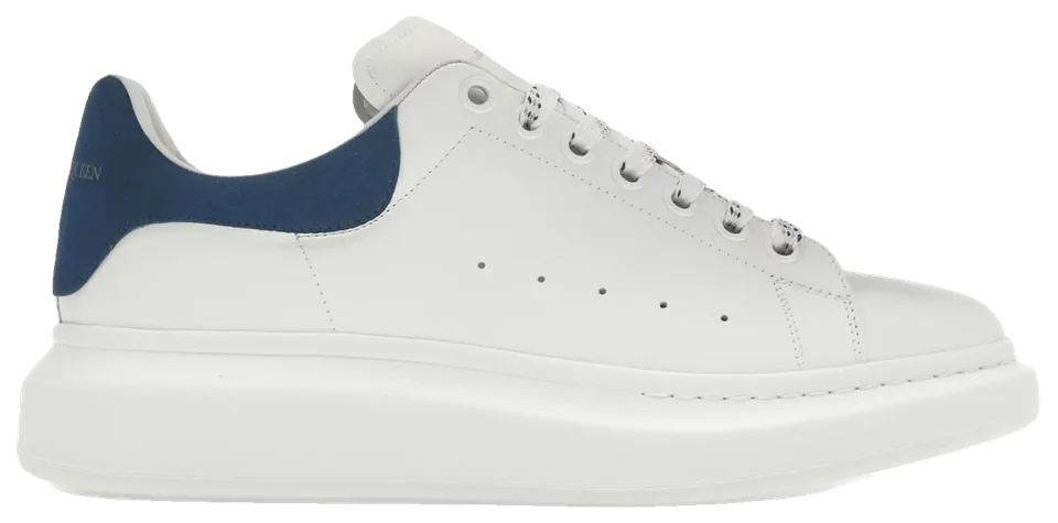Alexander McQueen Blanco con talón azul marino