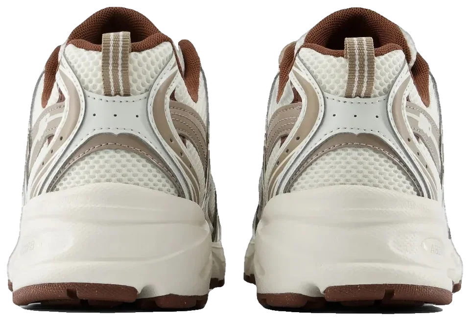 New balance 530 SEA SALT with DRIFTWOOD · Foto 5 de 6