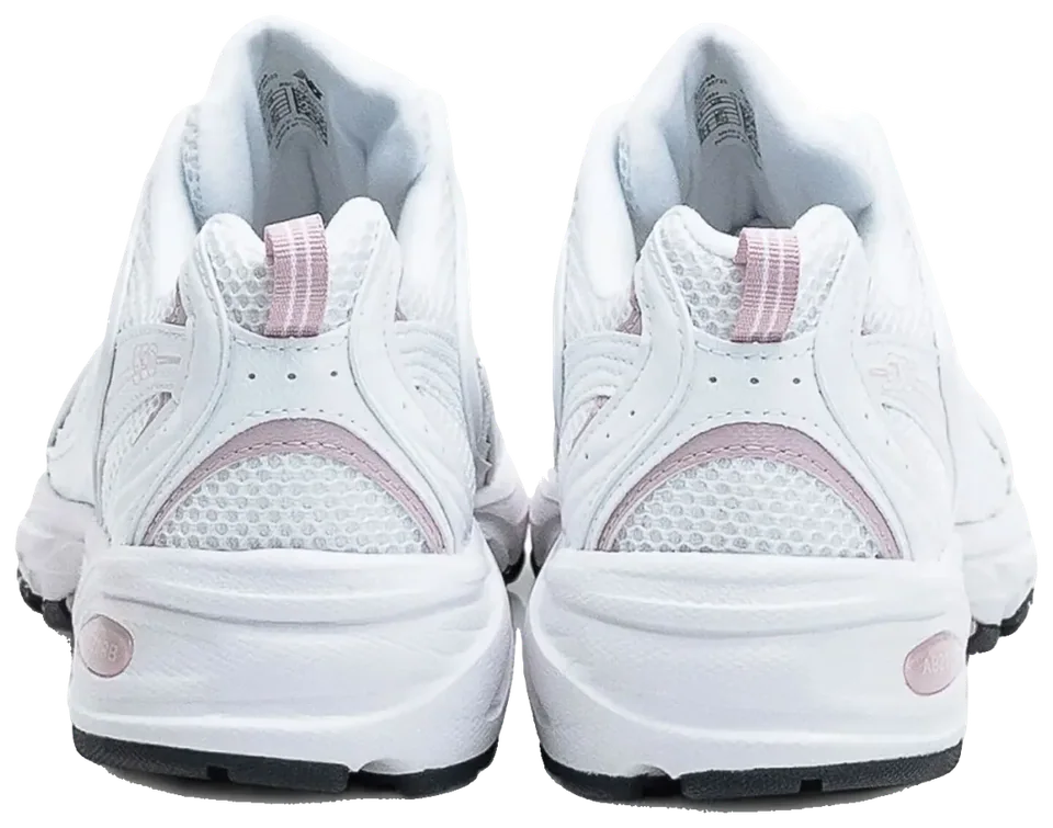 New Balance 530 Lace-Up Sneakers White · Foto 4 de 4