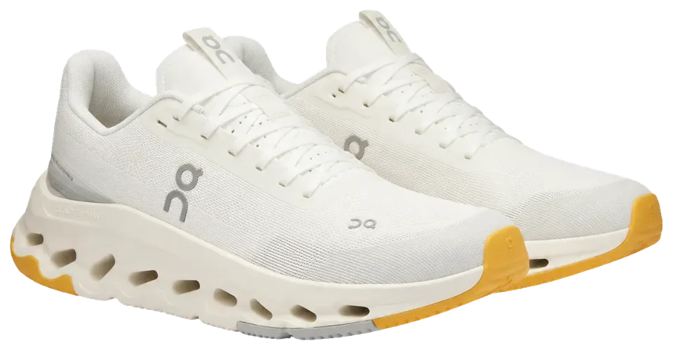 On Running Cloudnova Form 2 White Silver · Foto 2 de 5