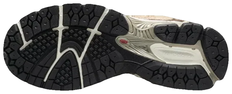 New Balance 2002R Protection Pack Driftwood · Foto 4 de 4