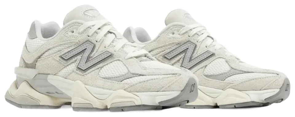New Balance 9060 Suede Pack Sea Salt · Foto 2 di 5
