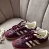Adidas Samba OG Maroon Gold Metallic - Detalle