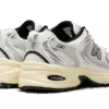 New Balance 530 White / Silver