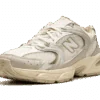New Balance 530 Beige Angora